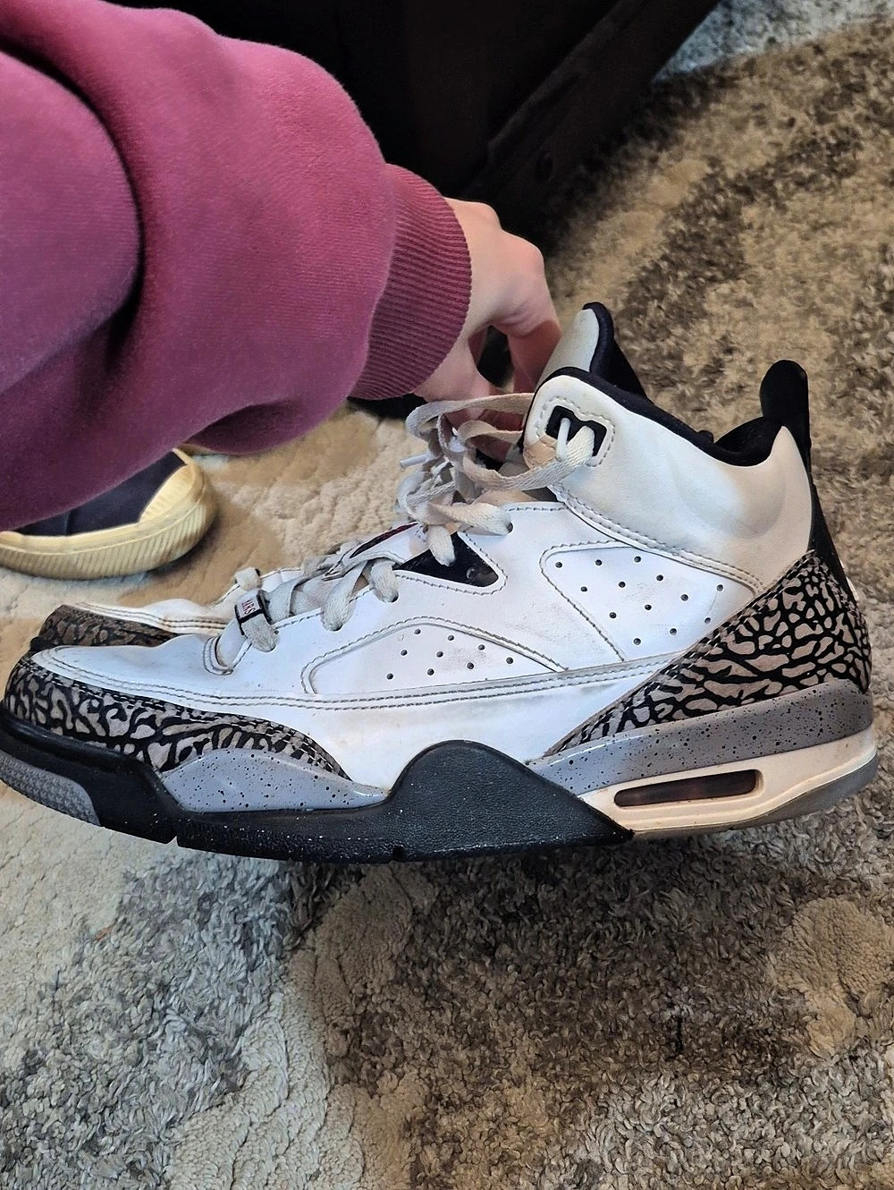 Jordan Air Jordan 4 Sneakers White & Black